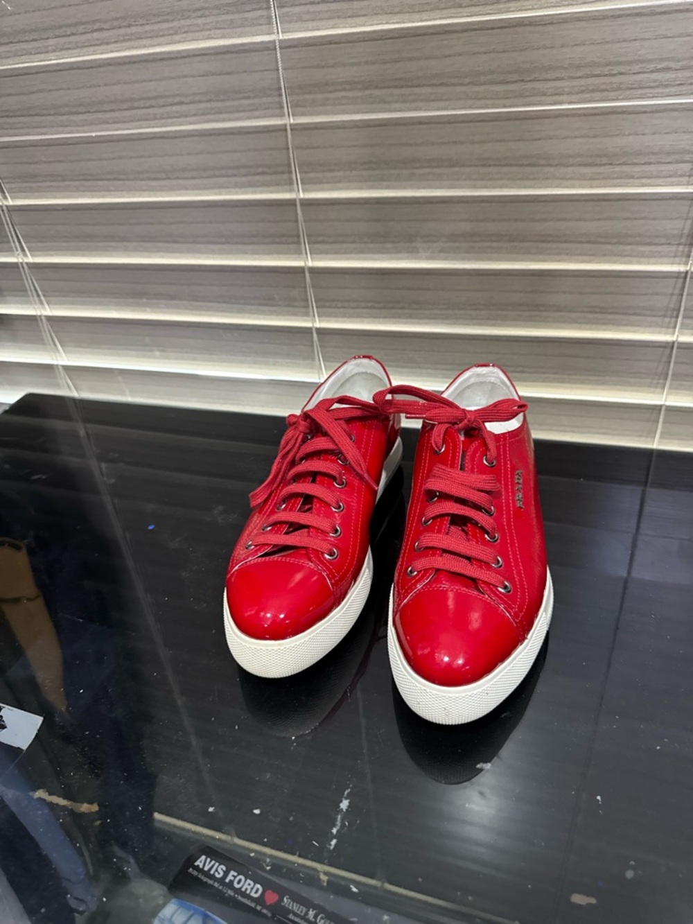Prada Downtown Red patent leather trainers - Picture 2 of 5